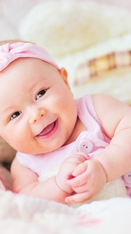 Cute Baby Smile Wallpaper Download | MobCup