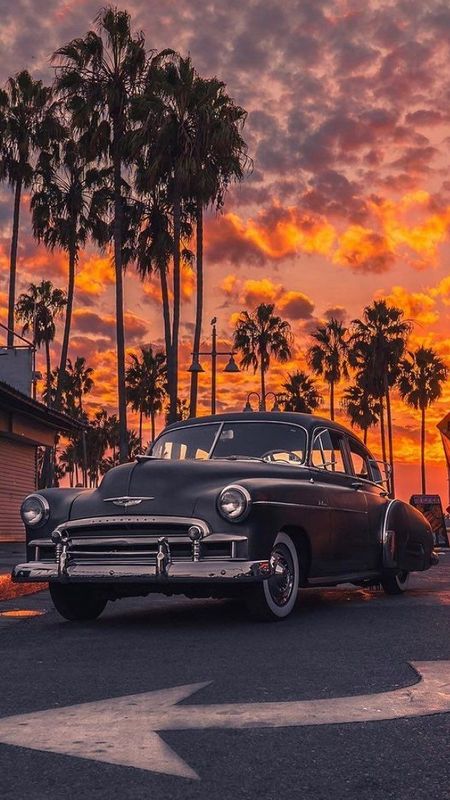 Vintage cars - Chevrolet Deluxe Wallpaper Download | MobCup