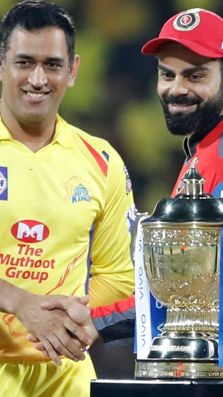 Dhoni And Virat Kohli With Ipl Trophy Wallpaper Download | MobCup