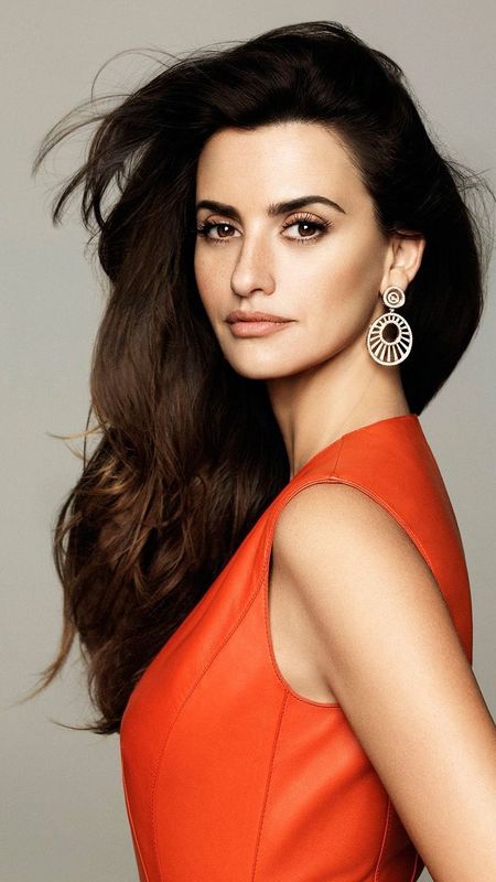 Penelope Cruz | Orange Dress Wallpaper Download | MobCup Penelope Cruz | Orange Dress Wallpaper Download | MobCup