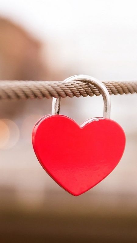 Best Love - Love - Lock Hanging Wallpaper Download | MobCup