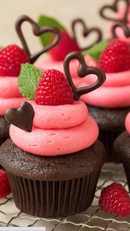 Cupcake | Strawberry | Sweet Cupcake Wallpaper Download | MobCup
