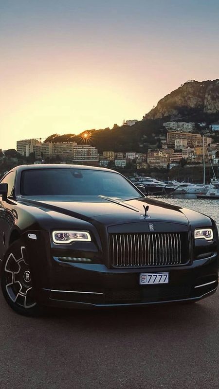 Rolls Royce Ghost In Black Wallpaper Download | MobCup