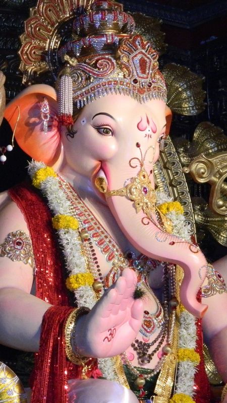 Ganpati Bappa Morya - Lord Ganesh - Ganesh Murti Wallpaper Download | MobCup