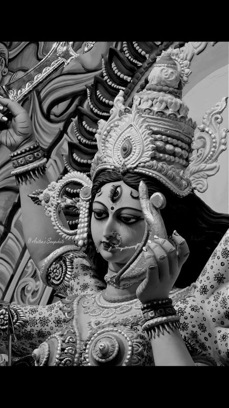 Durga maa artmobile WallpaperlordIndian godLionGoddess  HD Mobile  Walls