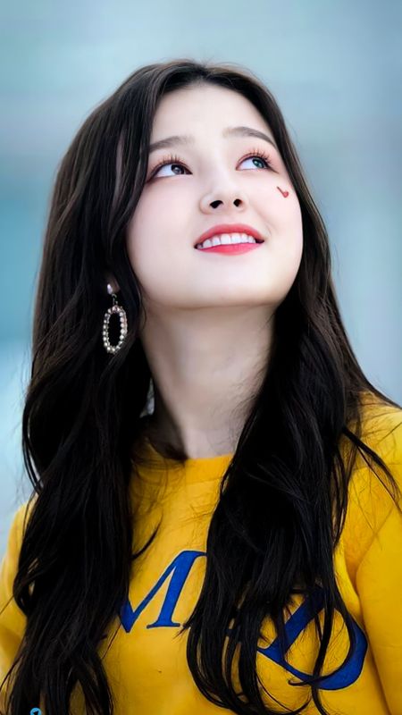 Nancy Momoland Wallpaper Download Mobcup