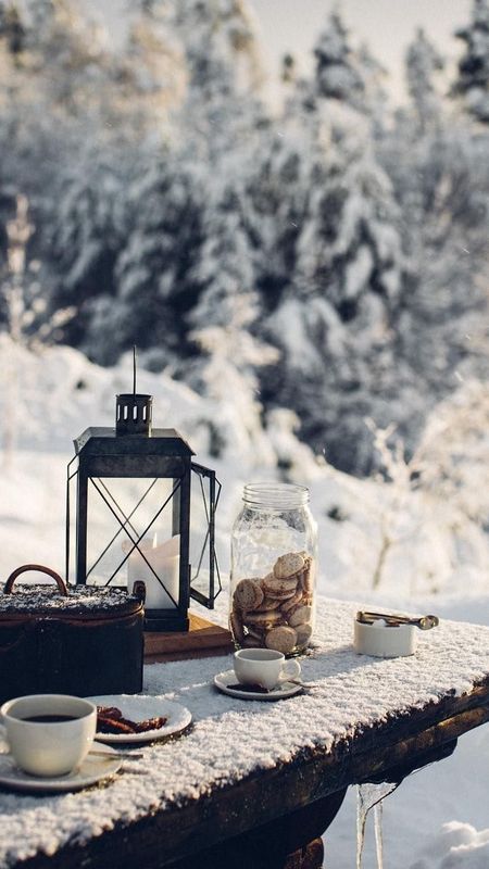 50 Cute Winter Aesthetic Wallpaper Backgrounds For Free - Restore Decor &  More