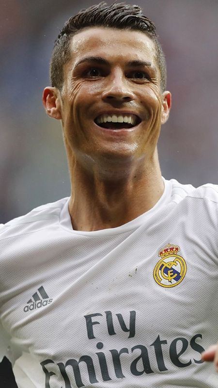 Ronaldo Photos - smile Wallpaper Download | MobCup