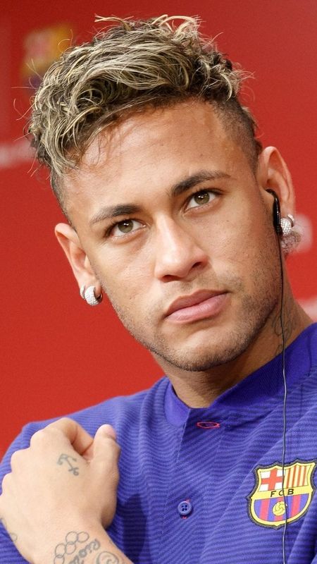 Neymar In Angry Look Wallpaper Download | MobCup