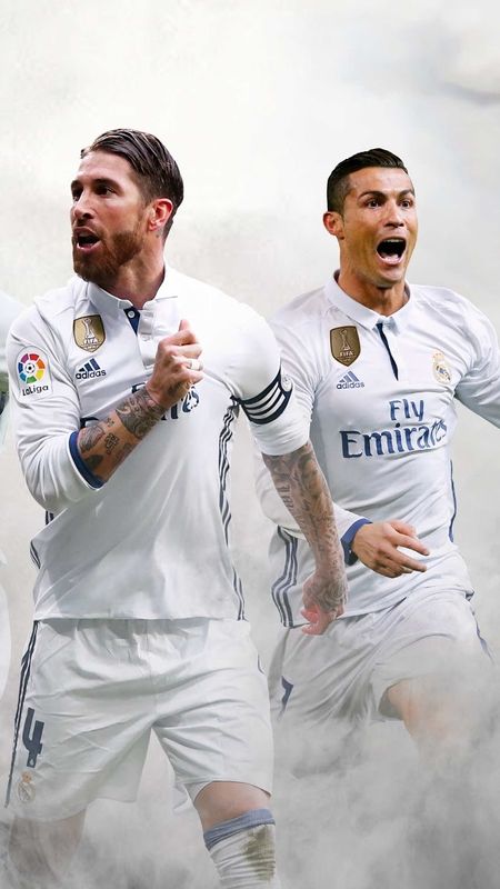 Real Madrid - Football Players Wallpaper Download | MobCup