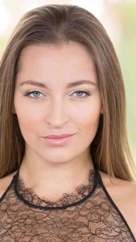 Dani Daniels Wallpaper Download | MobCup Dani Daniels Wallpaper Download | MobCup