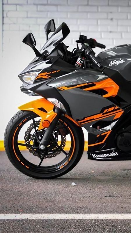 Kawasaki Ninja Orange