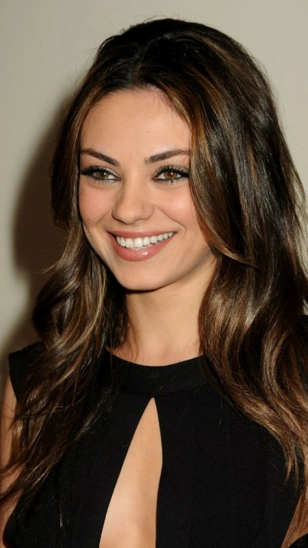 Mila Kunis Wallpaper ID6672