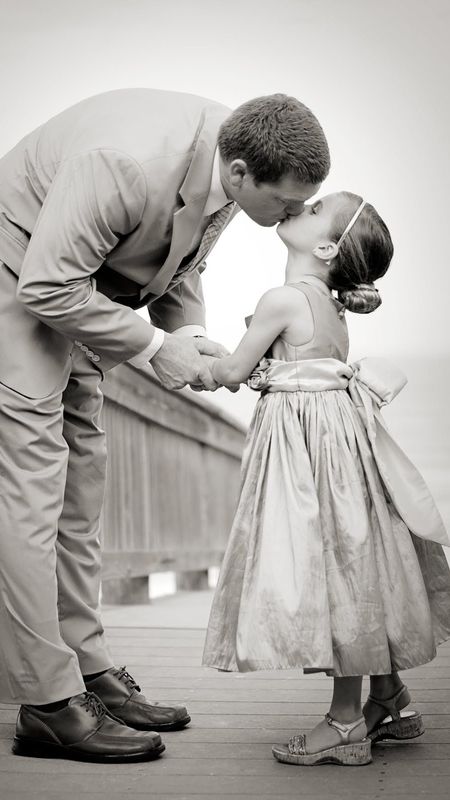 Mom Dad Wala | Father Daughter Wallpaper Download | MobCup Mom Dad Wala | Father Daughter Wallpaper Download | MobCup