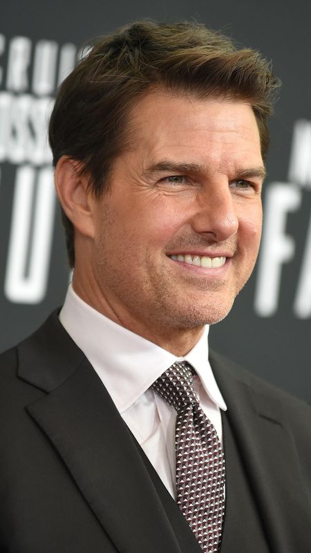 Tom Cruise | Hollywood | Star Wallpaper Download | MobCup