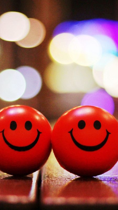 Whatsapp  - Red - Smiley Ball Wallpaper Download | MobCup