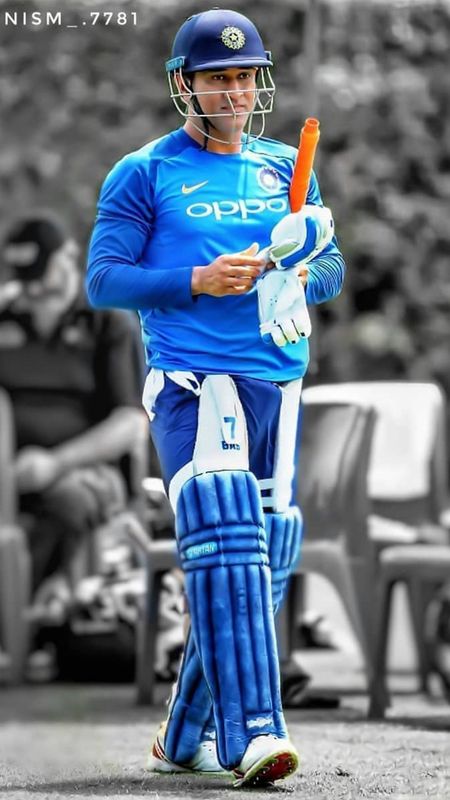Ms Dhoni Wearing Gloves Wallpaper Download | MobCup Ms Dhoni Wearing Gloves Wallpaper Download | MobCup