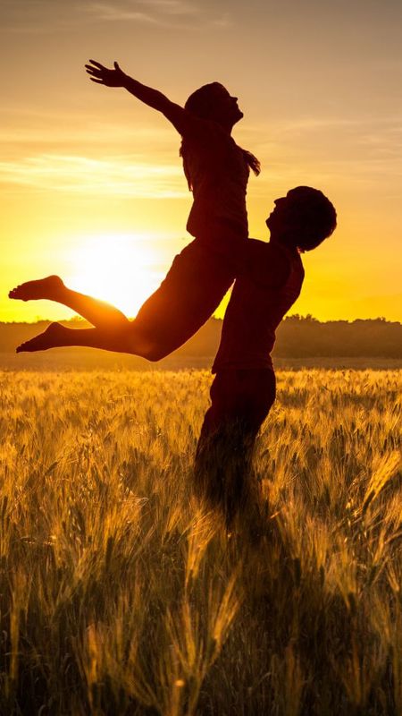 Love-Couple Wallpaper
