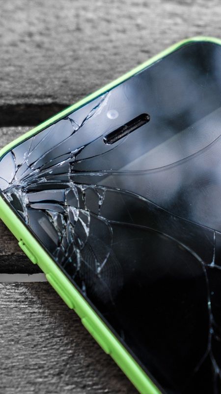 Damage Display - Cracked - Mobile Screen Wallpaper Download | MobCup