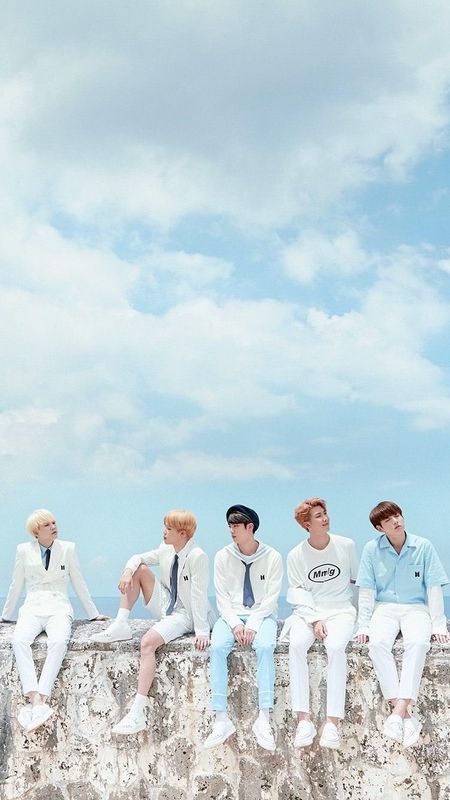 Bts Group Photo - Sky Background Wallpaper Download | MobCup