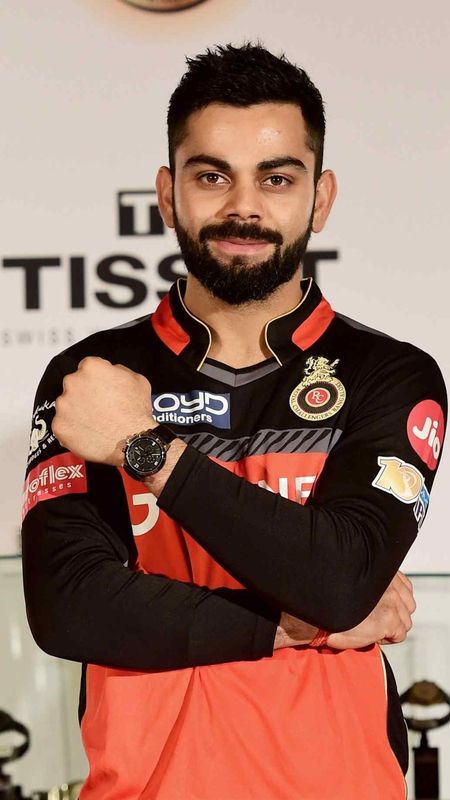 Virat Kohli Ka In Rcb Jersey Wallpaper Download Mobcup 8506