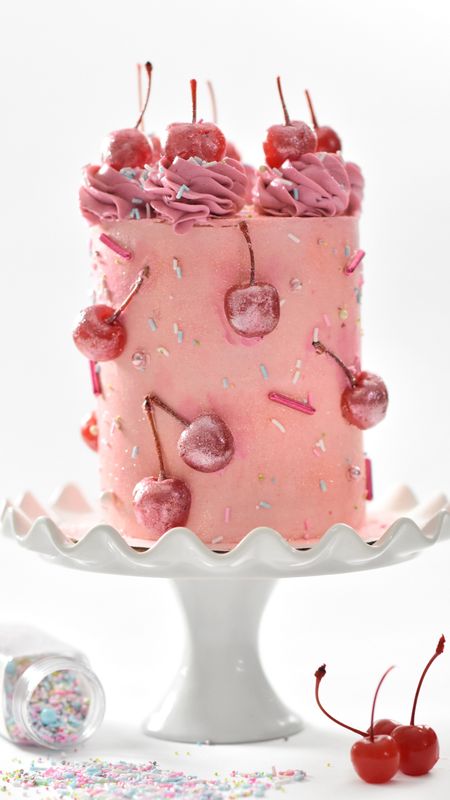 Pink Cake Wallpaper Download | MobCup