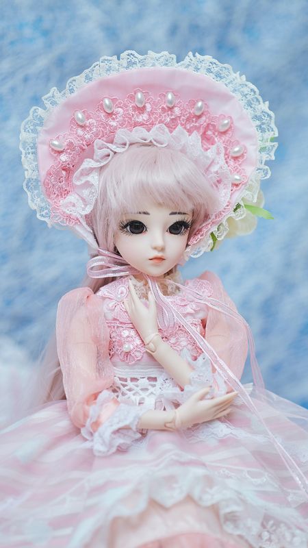 Barbie Princess - Pink Dress Wallpaper Download | MobCup