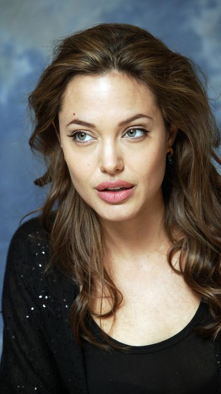 Download Angelina Jolie Hd Wallpaper for Desktop and Mobiles iPhone 6  6S  Plus  HD Wallpaper  Wallpapersnet