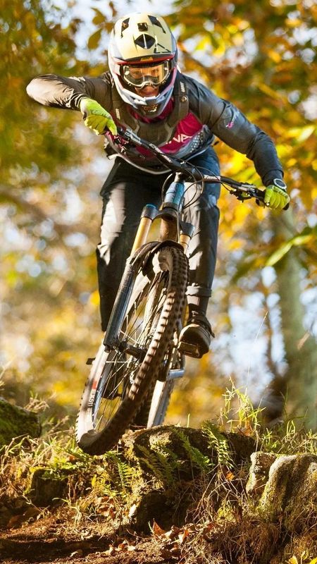 Mt Bike - free ride Wallpaper Download | MobCup