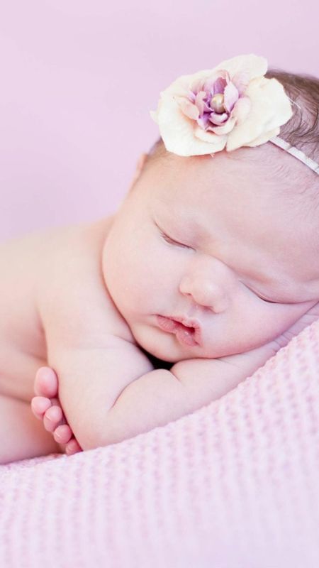 New Born Baby Wallpaper Download | MobCup