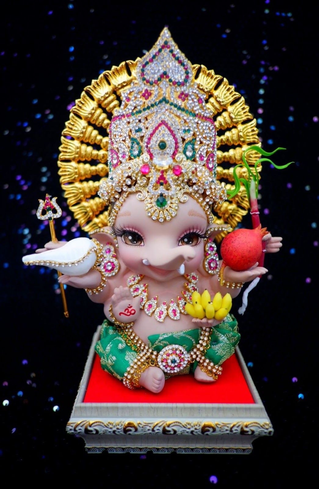 Cute Ganesha With Fruits