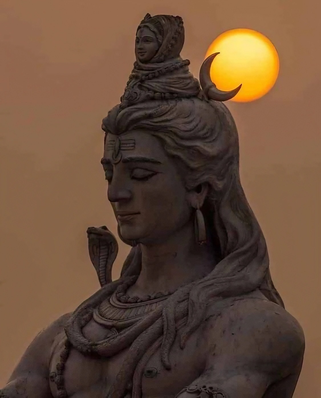 Bholenath Ka - Lord Shiva Statue - Sun Background