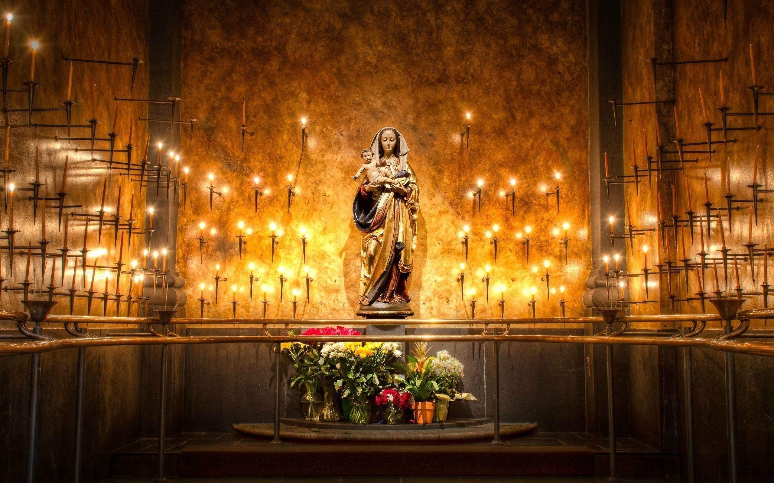 Mother Mary Photos With Lights